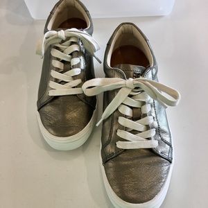 FRYE Kerry Low Lace‑up Fashion Sneakers Pewter